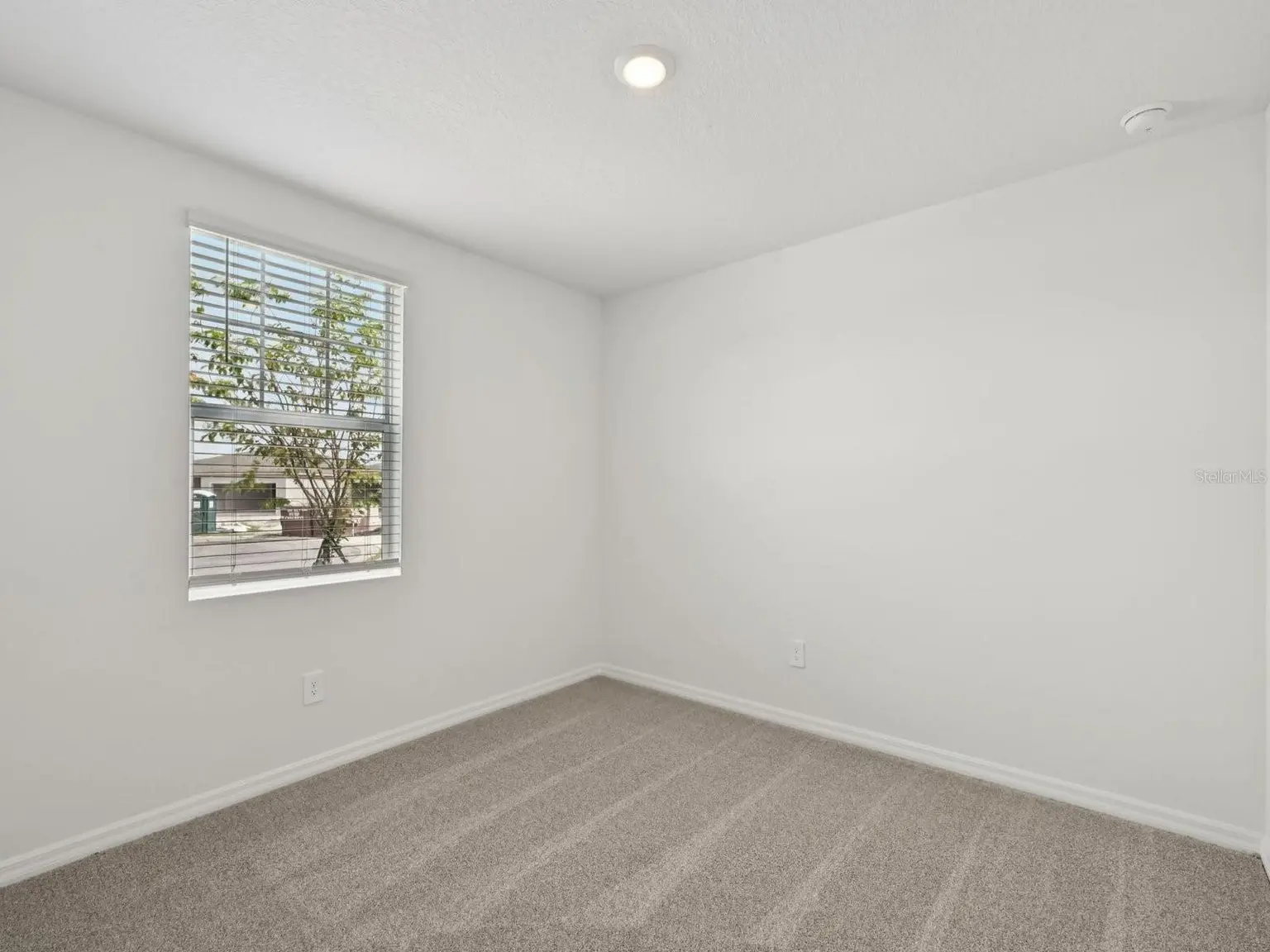 1688 COOLRIDGE PLACE, ZEPHYRHILLS, FL, photo 14 of 27