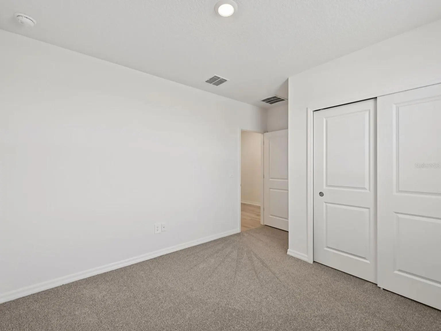 1688 COOLRIDGE PLACE, ZEPHYRHILLS, FL, photo 16 of 27