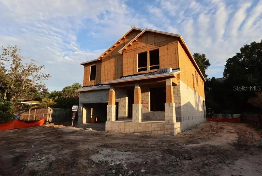 Bayhill Estates home, photo 3 of 8