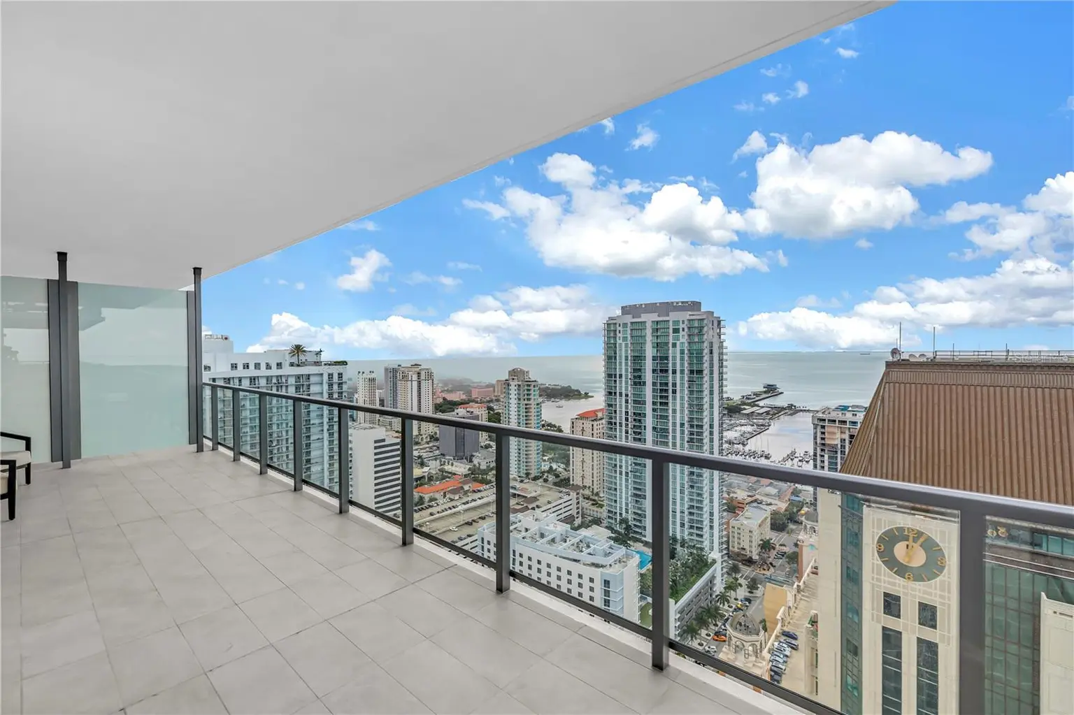 275 1ST AVENUE S #3704, ST PETERSBURG, FL, photo 27 of 81