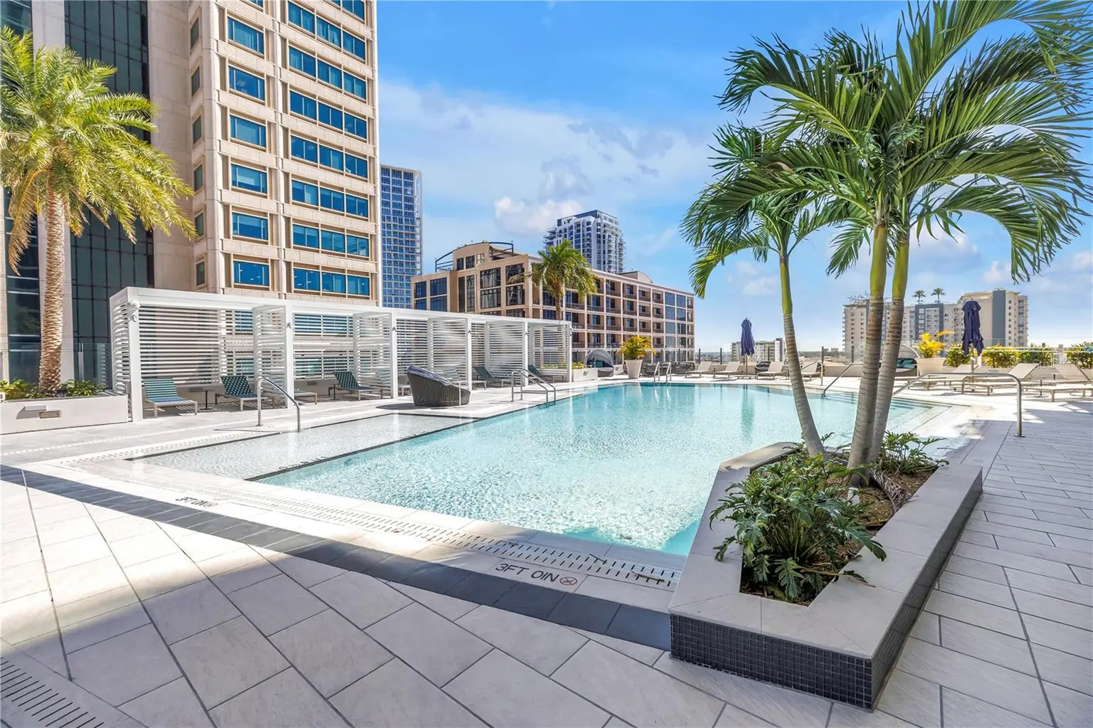275 1ST AVENUE S #3704, ST PETERSBURG, FL, photo 71 of 81