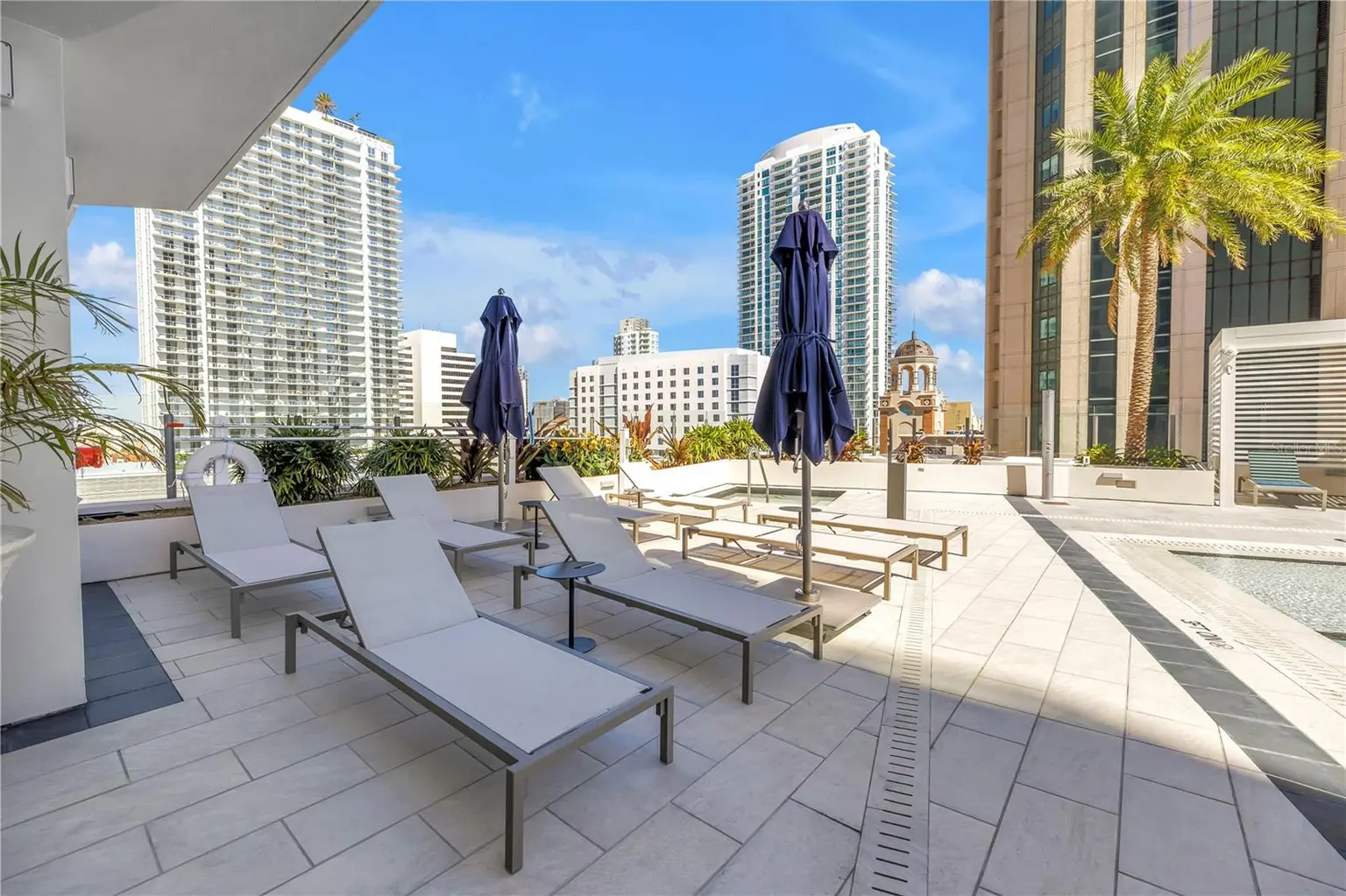 275 1ST AVENUE S #3704, ST PETERSBURG, FL, photo 72 of 81