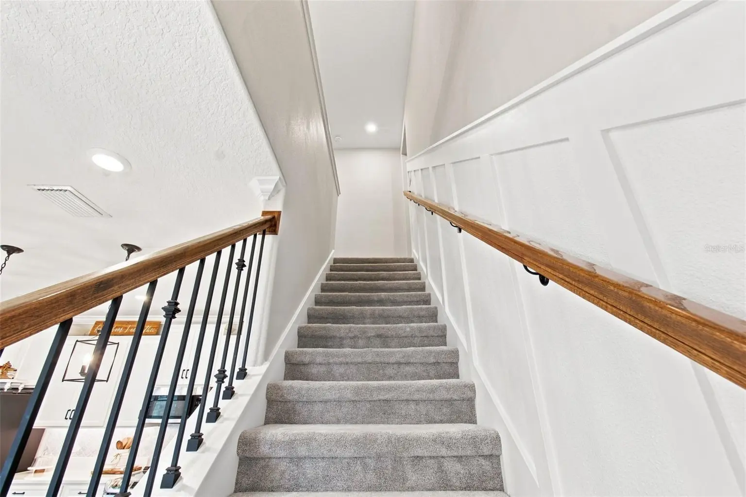 18611 NOBLE CASPIAN DRIVE, LUTZ, FL, photo 19 of 58