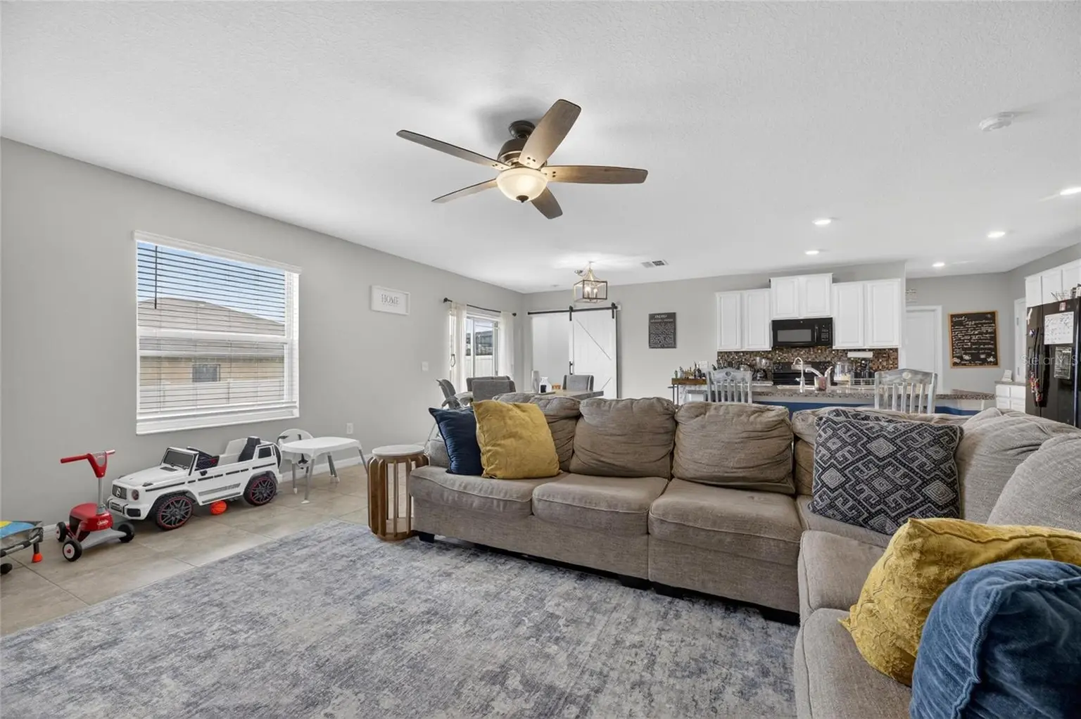 10022 ROSE PETAL PLACE, RIVERVIEW, FL, photo 13 of 39