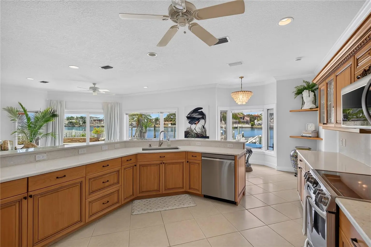 204 POINCIANA LANE, LARGO, FL, photo 28 of 95