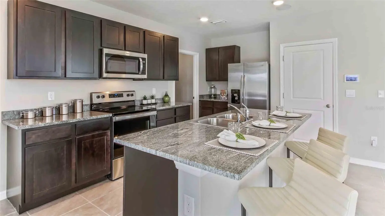 9879 BRAVE BUCK AVENUE, LAND O LAKES, FL, photo 4 of 17