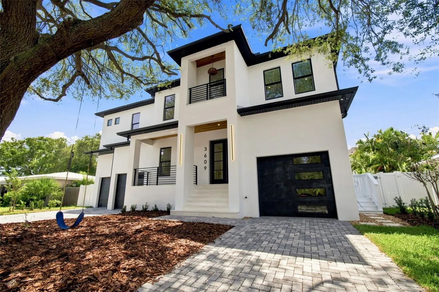 Bel Mar Shores home, photo 7 of 8