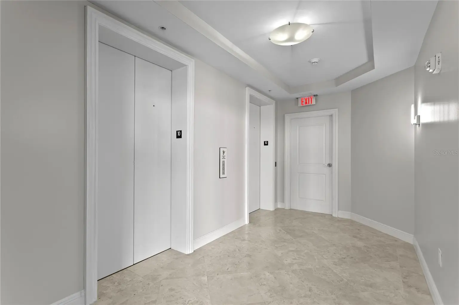 450 KNIGHTS RUN AVENUE #1004, TAMPA, FL, photo 13 of 60