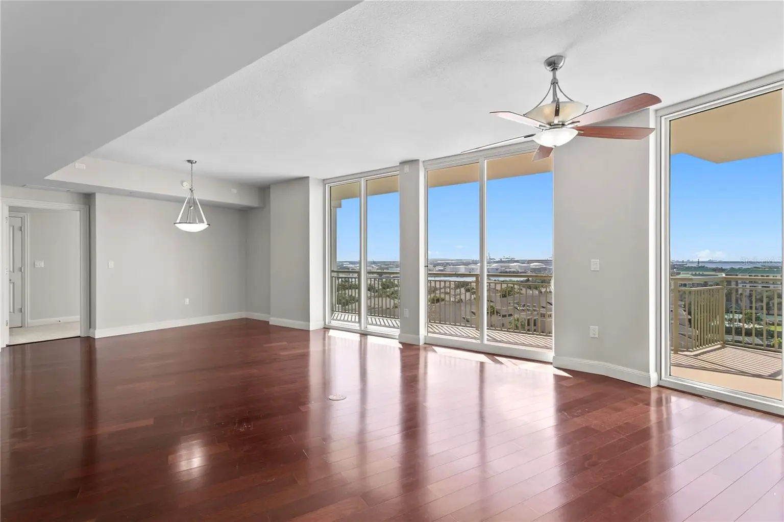 450 KNIGHTS RUN AVENUE #1004, TAMPA, FL, photo 20 of 60