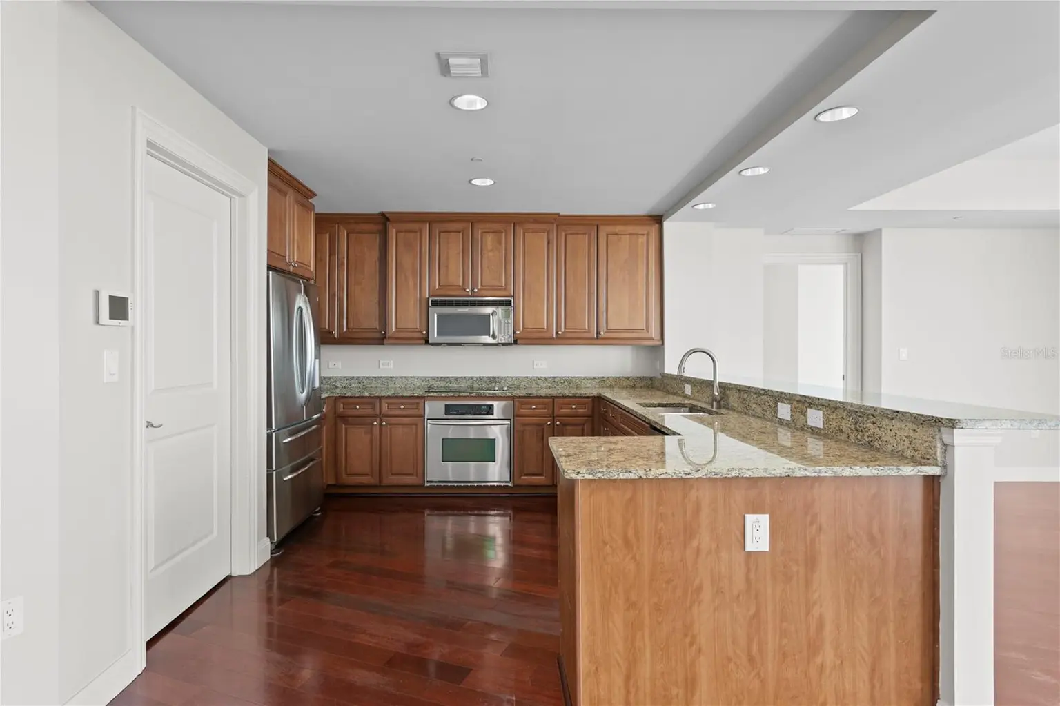 450 KNIGHTS RUN AVENUE #1004, TAMPA, FL, photo 22 of 60