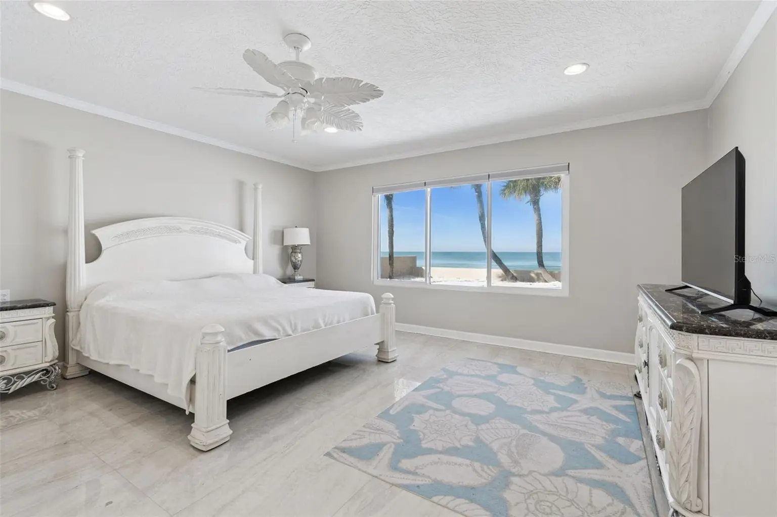 1520 GULF BOULEVARD, BELLEAIR BEACH, FL, photo 22 of 62
