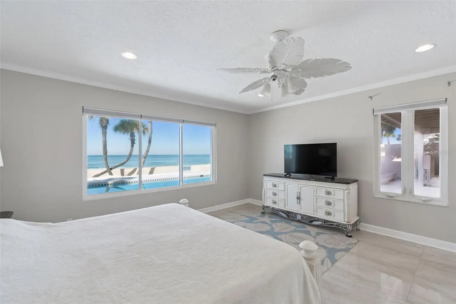 1520 GULF BOULEVARD, BELLEAIR BEACH, FL, photo 24 of 62