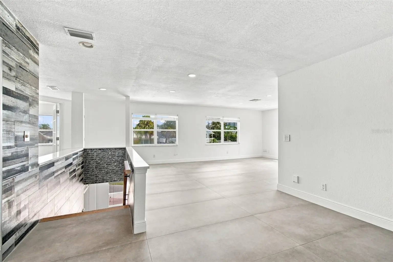 112 16TH STREET, BELLEAIR BEACH, FL, photo 12 of 62