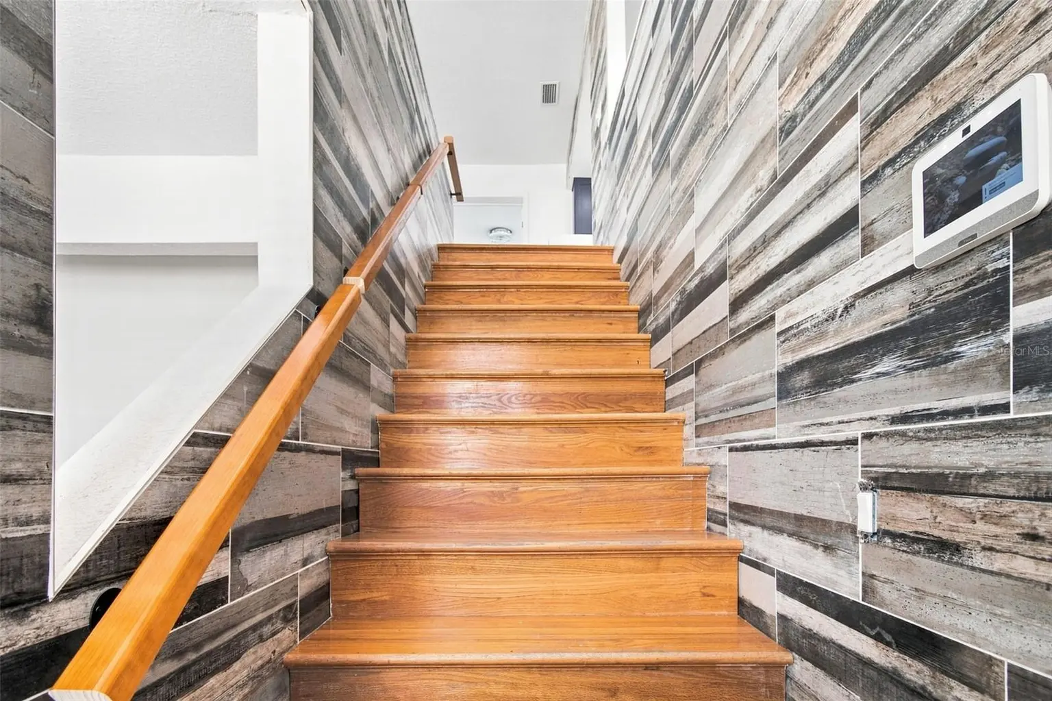 112 16TH STREET, BELLEAIR BEACH, FL, photo 32 of 62