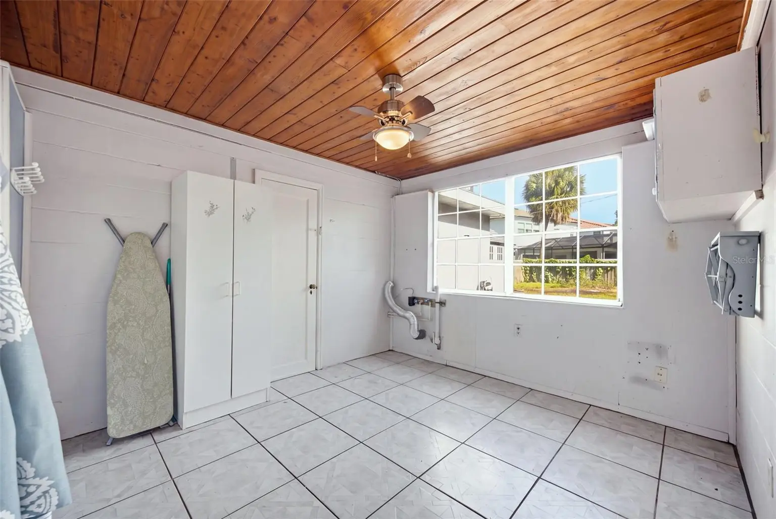 4003 W EUCLID AVENUE, TAMPA, FL, photo 18 of 23