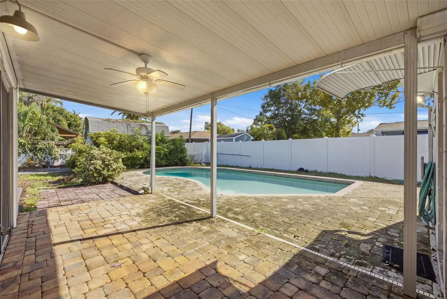 4003 W EUCLID AVENUE, TAMPA, FL, photo 20 of 23