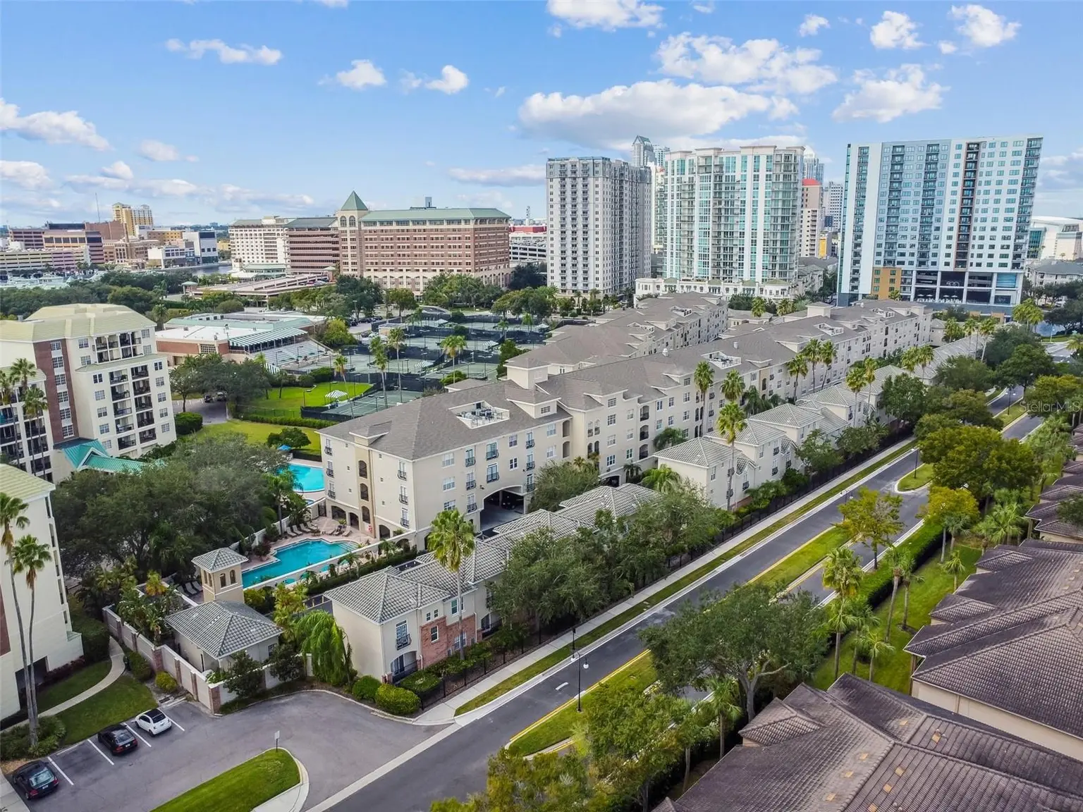 501 KNIGHTS RUN AVENUE #2211, TAMPA, FL