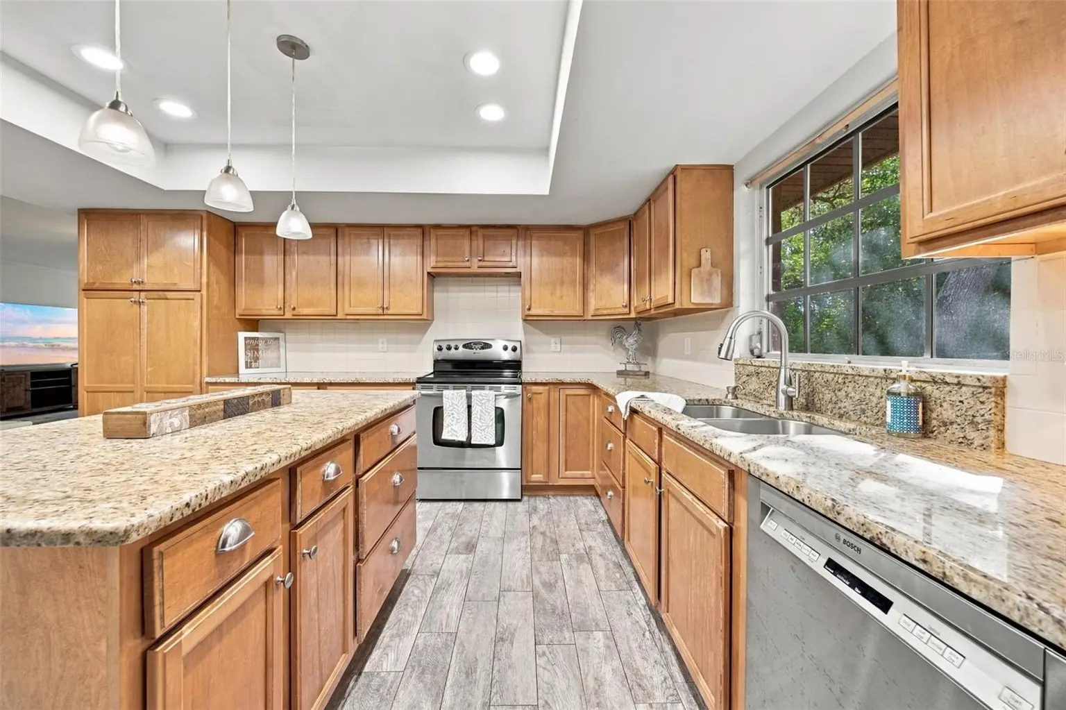 19709 HIAWATHA ROAD, ODESSA, FL, photo 15 of 49
