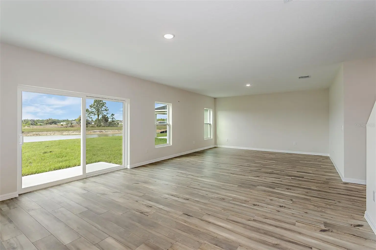 36715 THORNHEDGE DRIVE, ZEPHYRHILLS, FL, photo 3 of 29