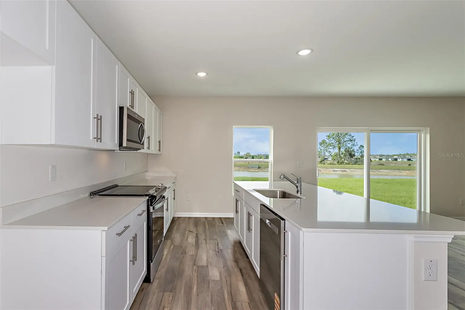 36715 THORNHEDGE DRIVE, ZEPHYRHILLS, FL, photo 8 of 29