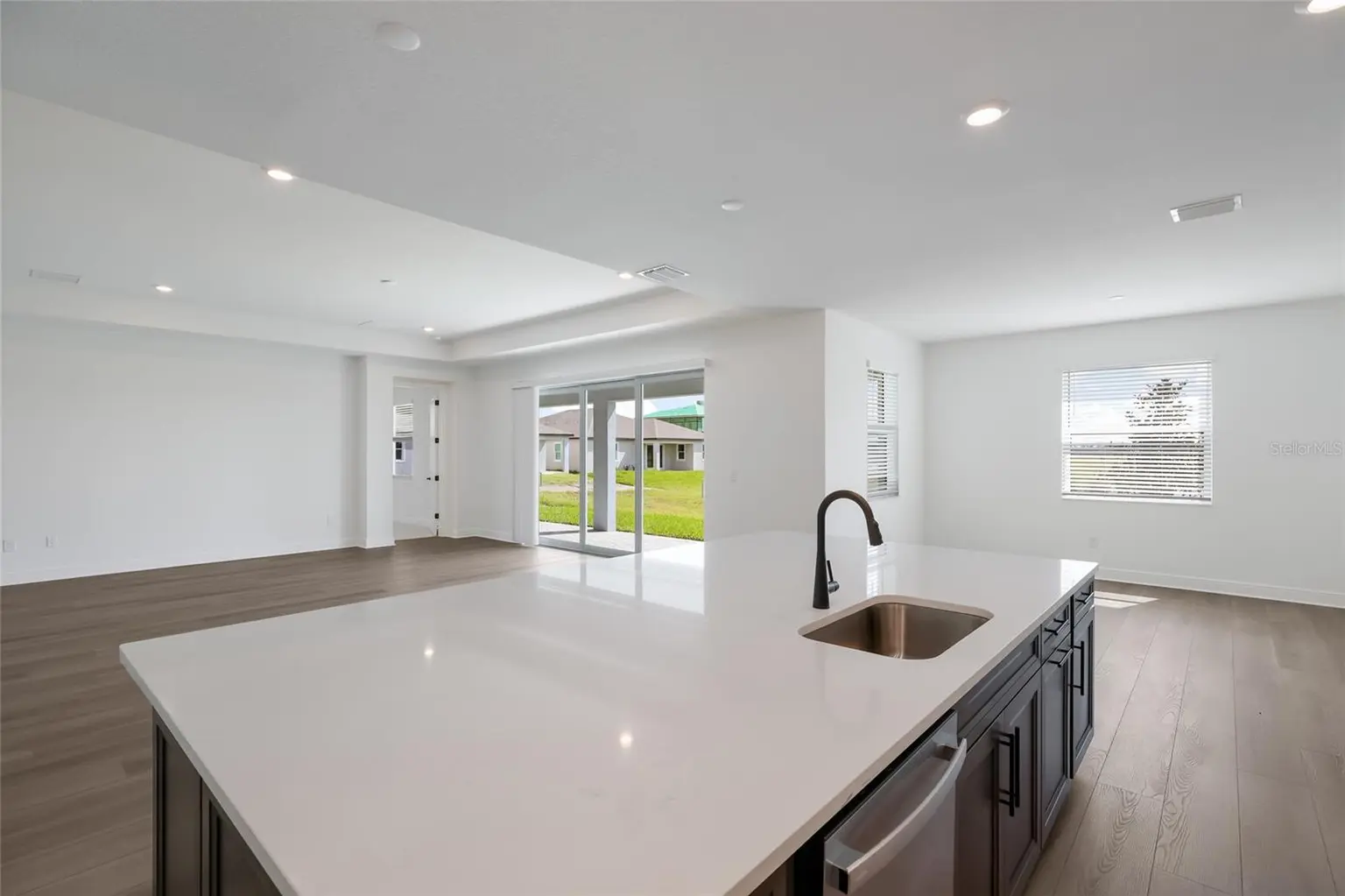8924 DEEP HORIZON LOOP, PARRISH, FL, photo 17 of 55