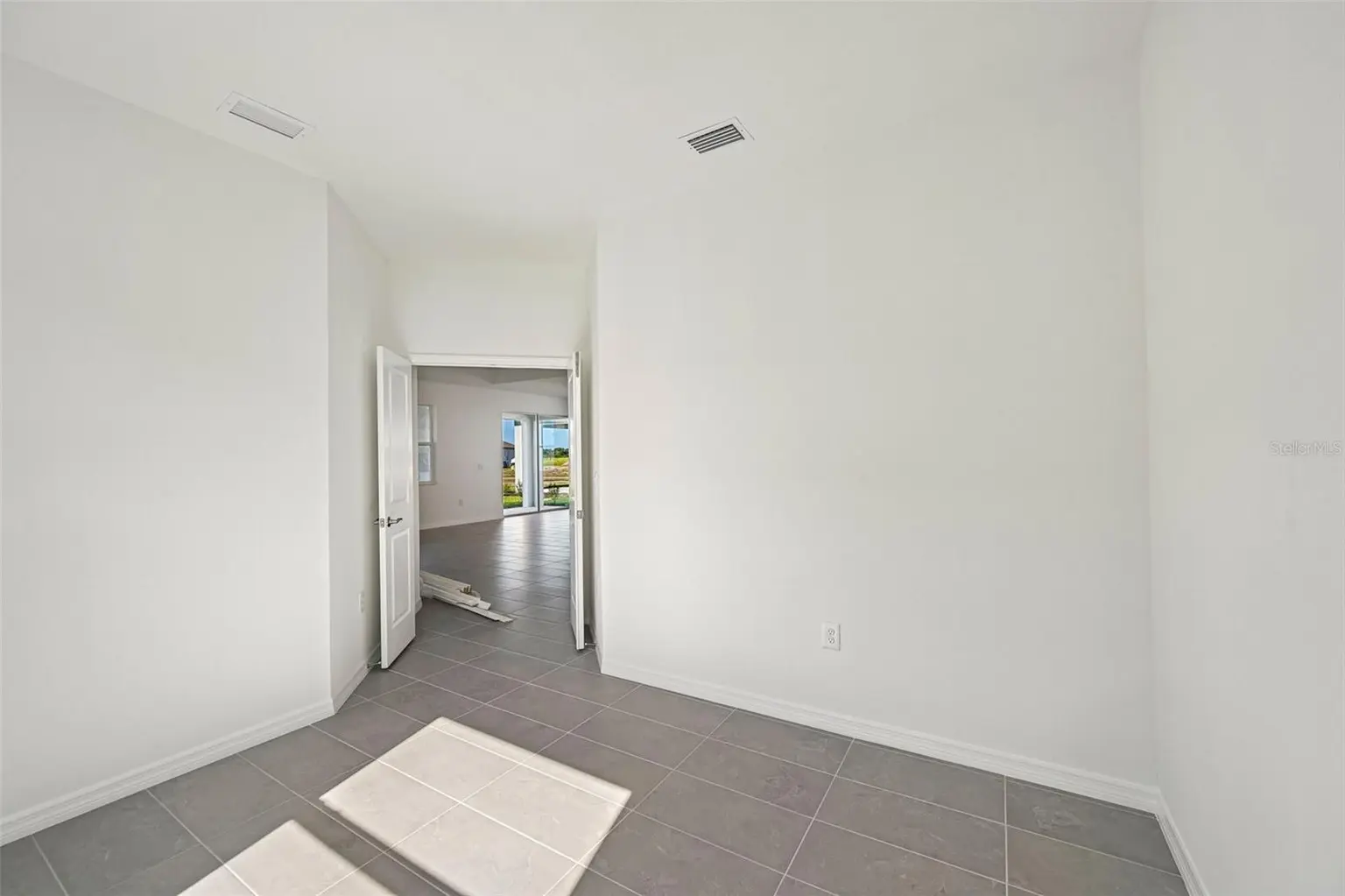 8709 CANARD COVE, PALMETTO, FL, photo 16 of 29