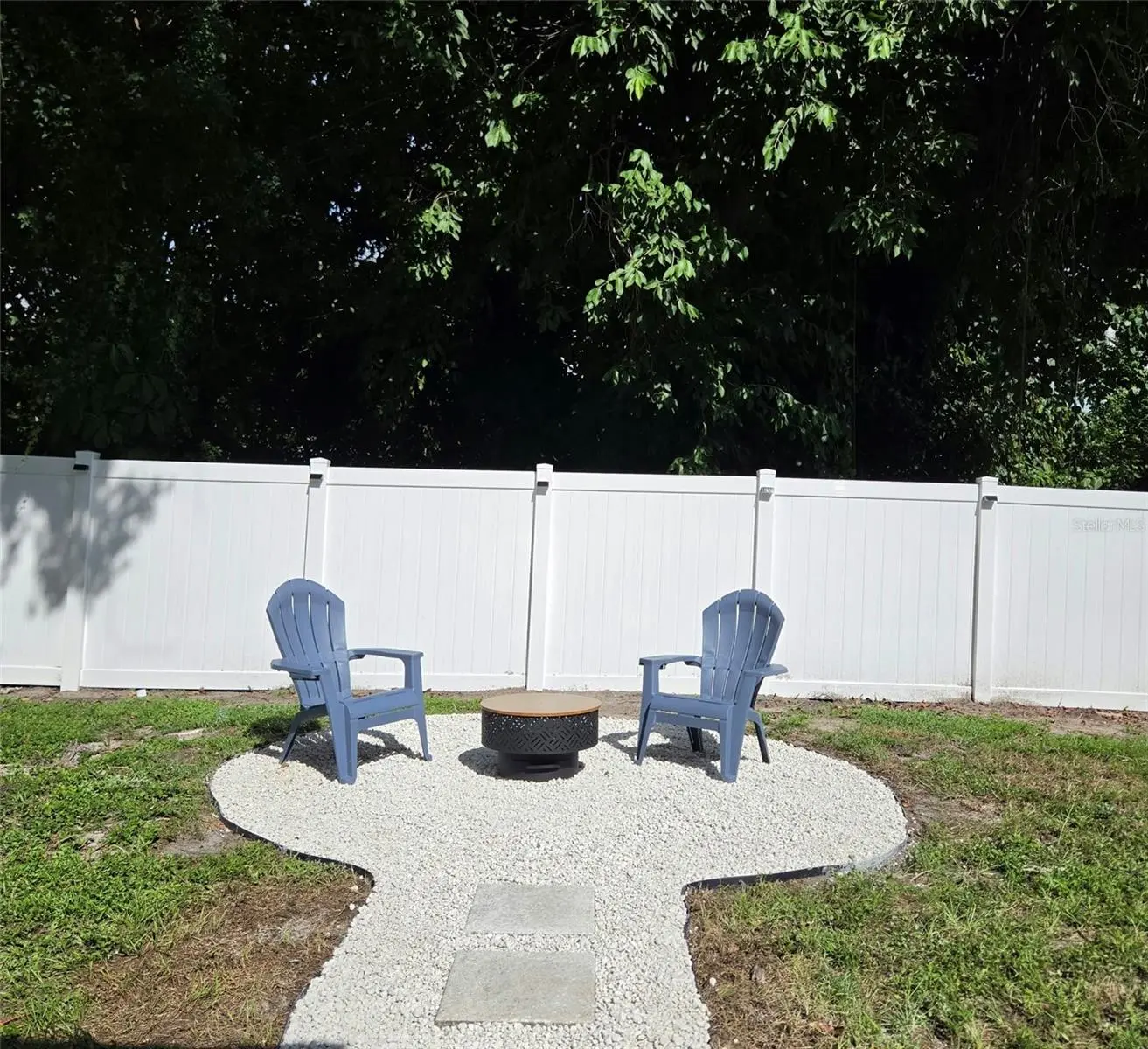 327 BARBARA CIRCLE, BELLEAIR, FL, photo 25 of 30