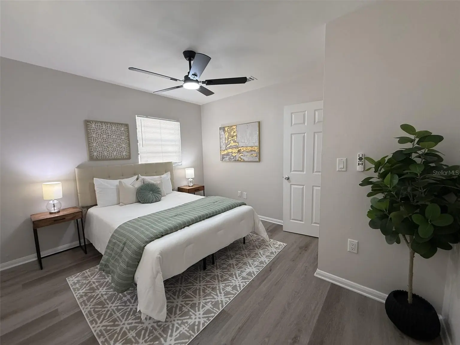 327 BARBARA CIRCLE, BELLEAIR, FL, photo 14 of 30
