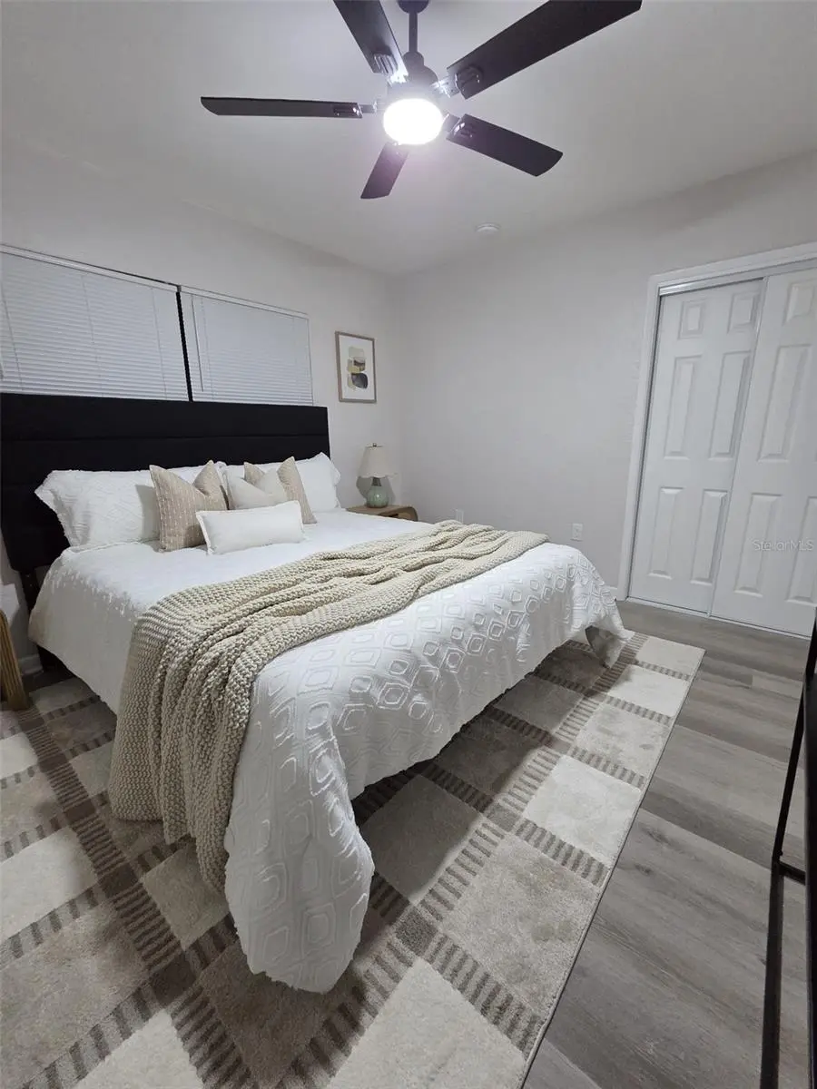 327 BARBARA CIRCLE, BELLEAIR, FL, photo 13 of 30