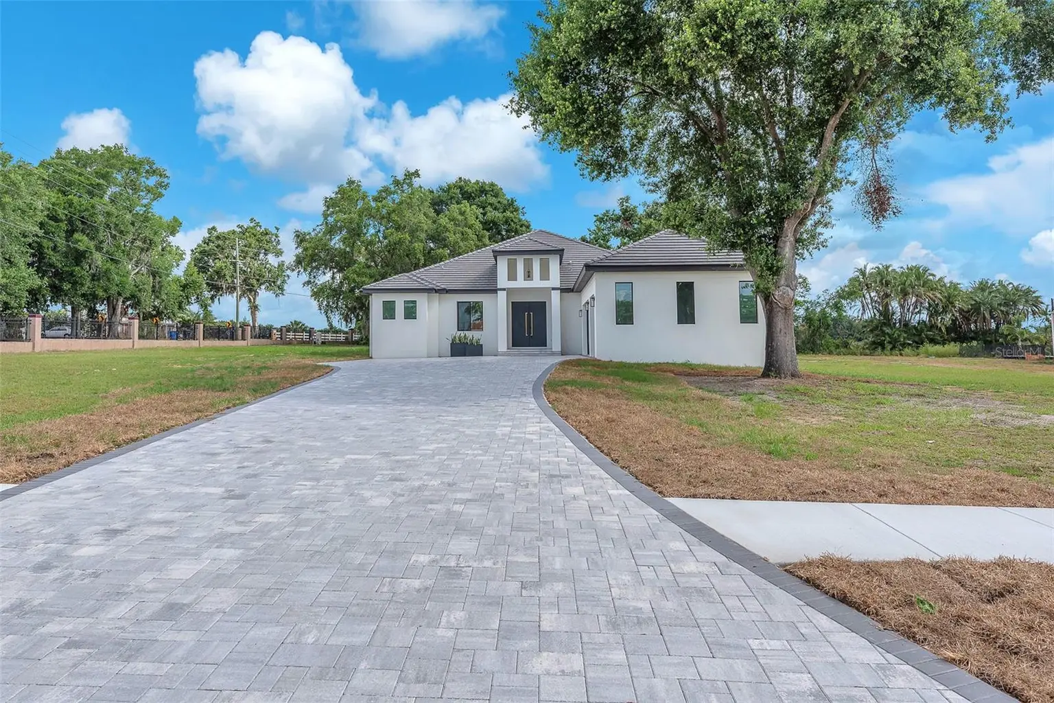 Flint Lake Estates home, photo 3 of 8