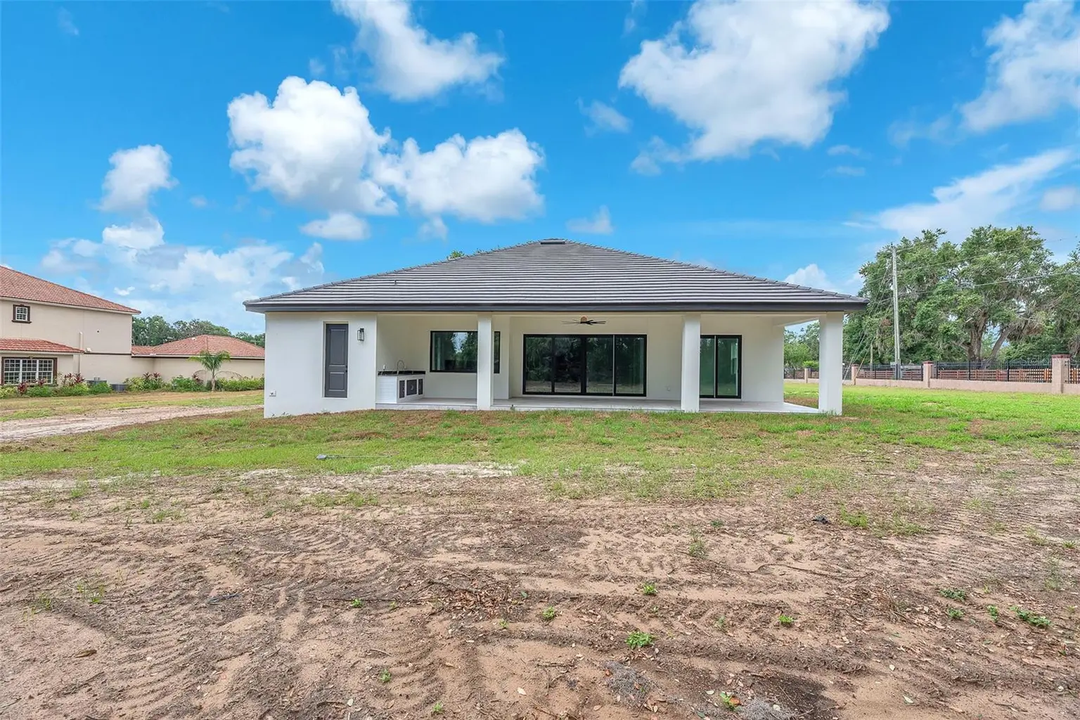 11921 FORT KING HIGHWAY, THONOTOSASSA, FL, photo 15 of 77