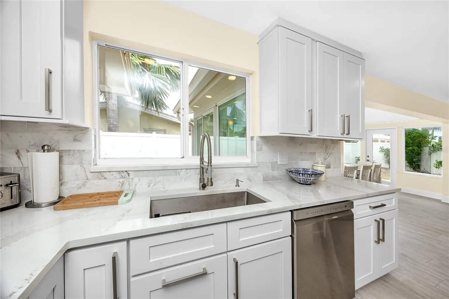 107 21ST STREET, BELLEAIR BEACH, FL, photo 9 of 39