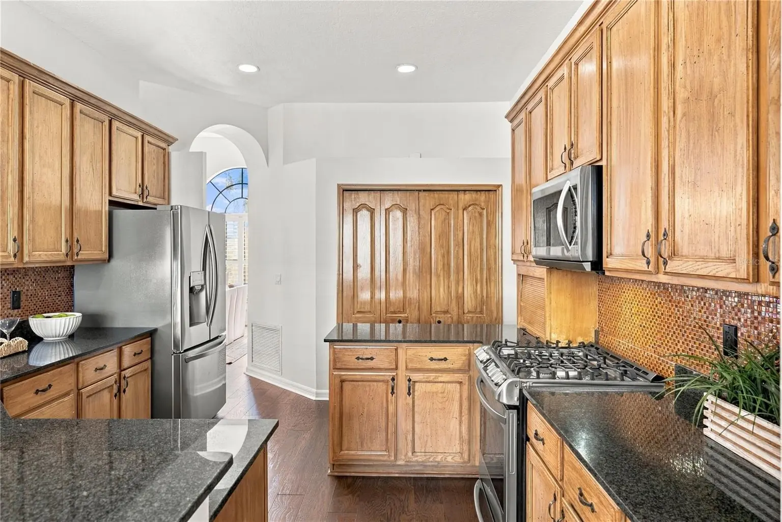 11925 KEATING DRIVE, TAMPA, FL, photo 23 of 97