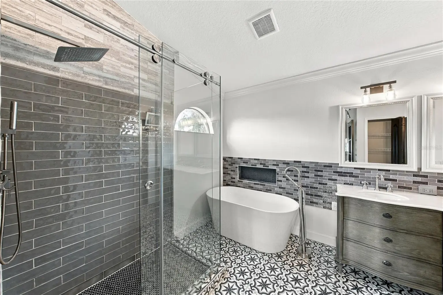11925 KEATING DRIVE, TAMPA, FL, photo 61 of 97