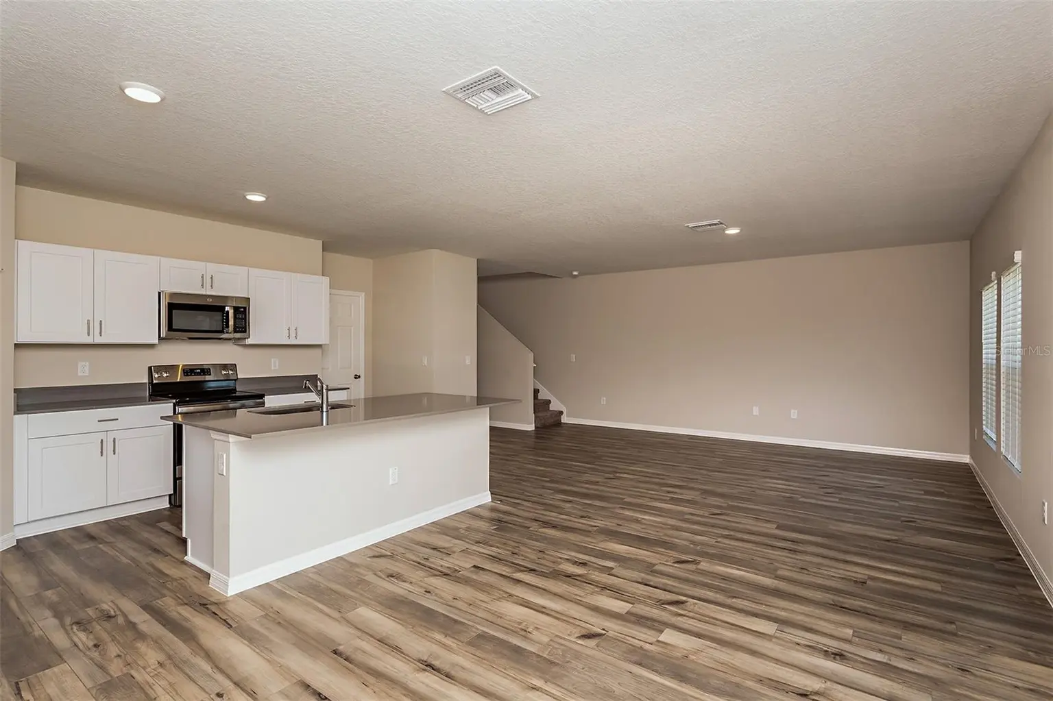 15257 MAUDE LANDING LOOP, WIMAUMA, FL, photo 10 of 21