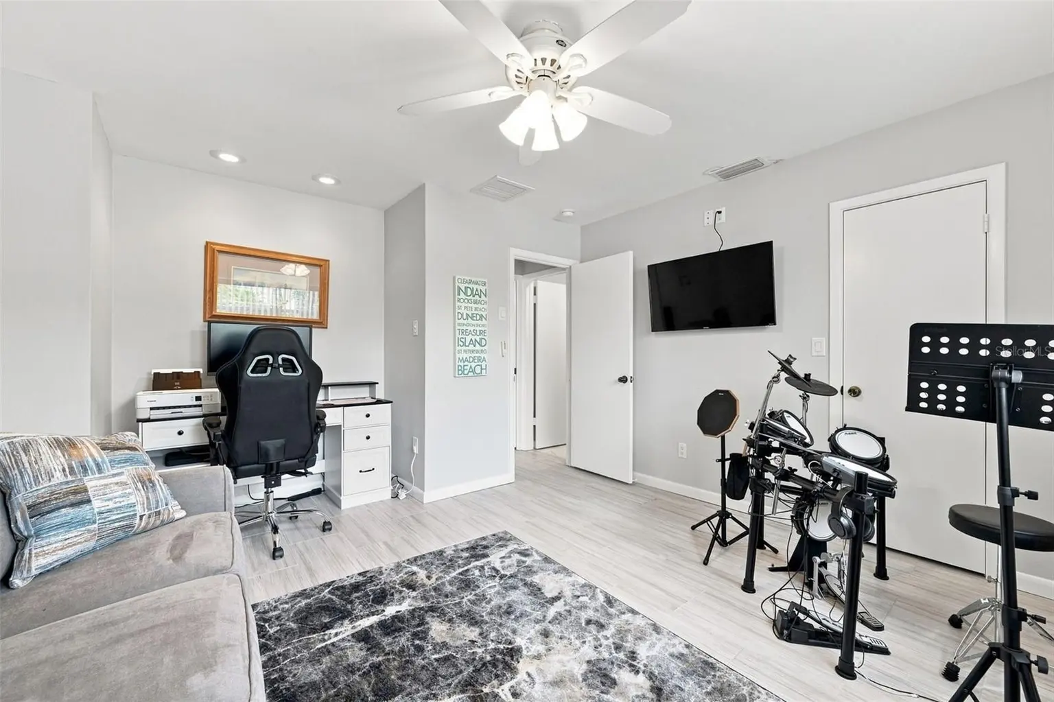28 WALL TERRACE, REDINGTON SHORES, FL, photo 21 of 42