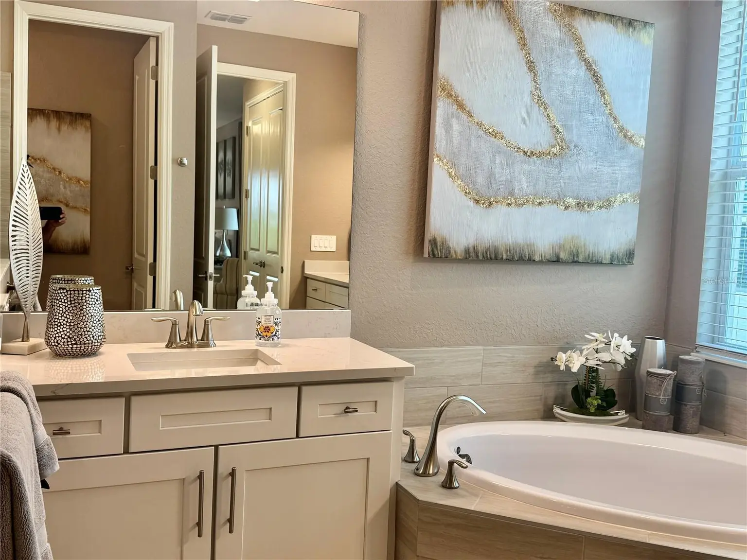 19146 CHERRYSTONE WAY, LAKEWOOD RANCH, FL, photo 16 of 37