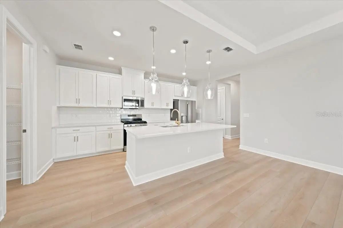 13836 FLETCHER DRIVE, PALMETTO, FL, photo 15 of 40