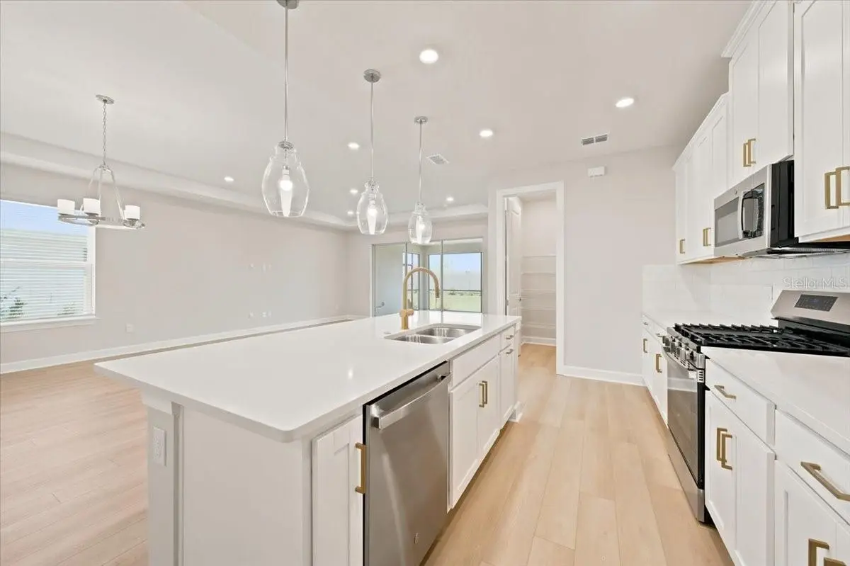13836 FLETCHER DRIVE, PALMETTO, FL, photo 19 of 40