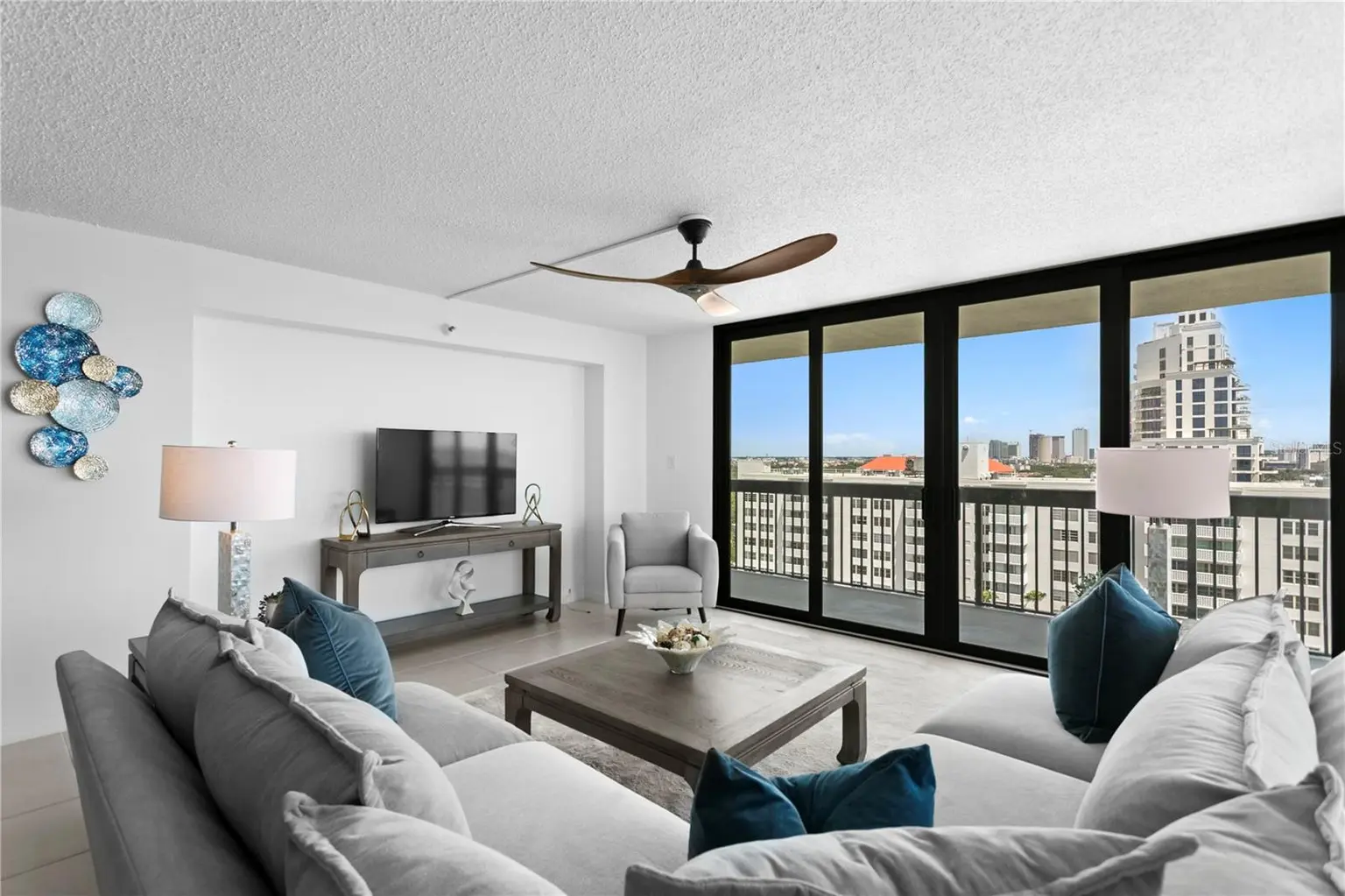 2413 BAYSHORE BOULEVARD #1605, TAMPA, FL, photo 13 of 52