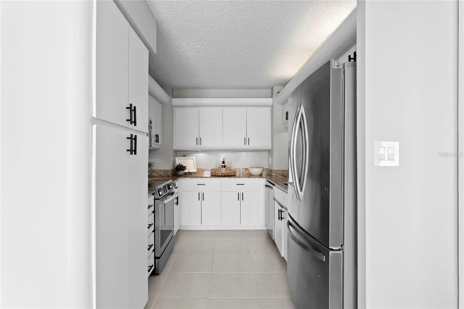 2413 BAYSHORE BOULEVARD #1605, TAMPA, FL, photo 20 of 52