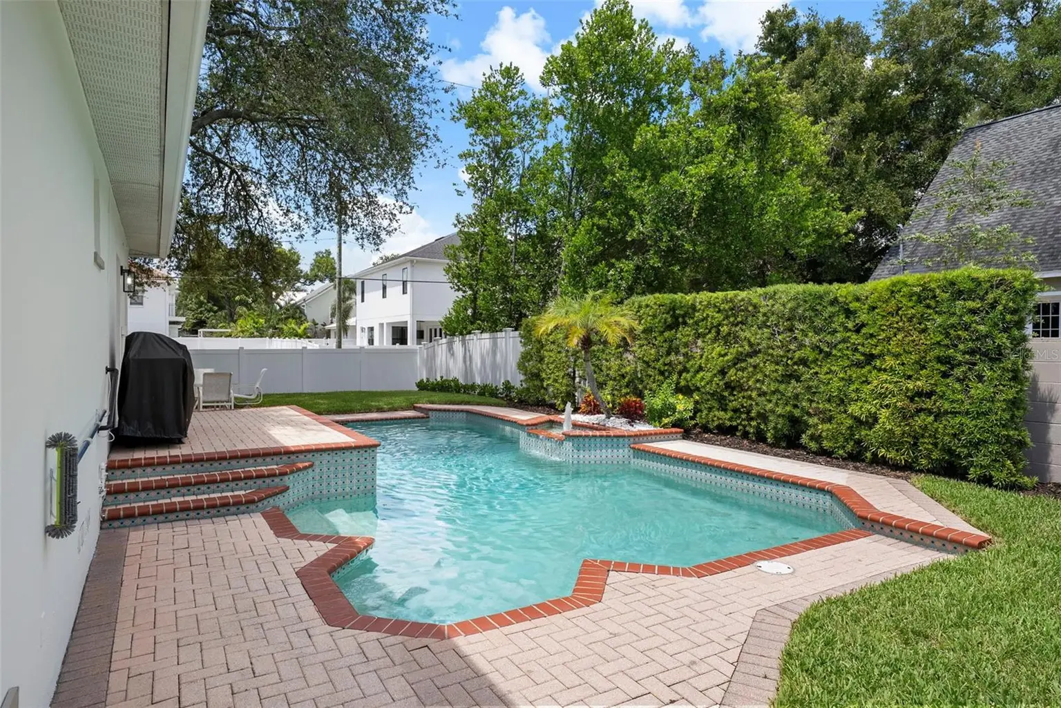 3823 W TACON STREET, TAMPA, FL, photo 2 of 40