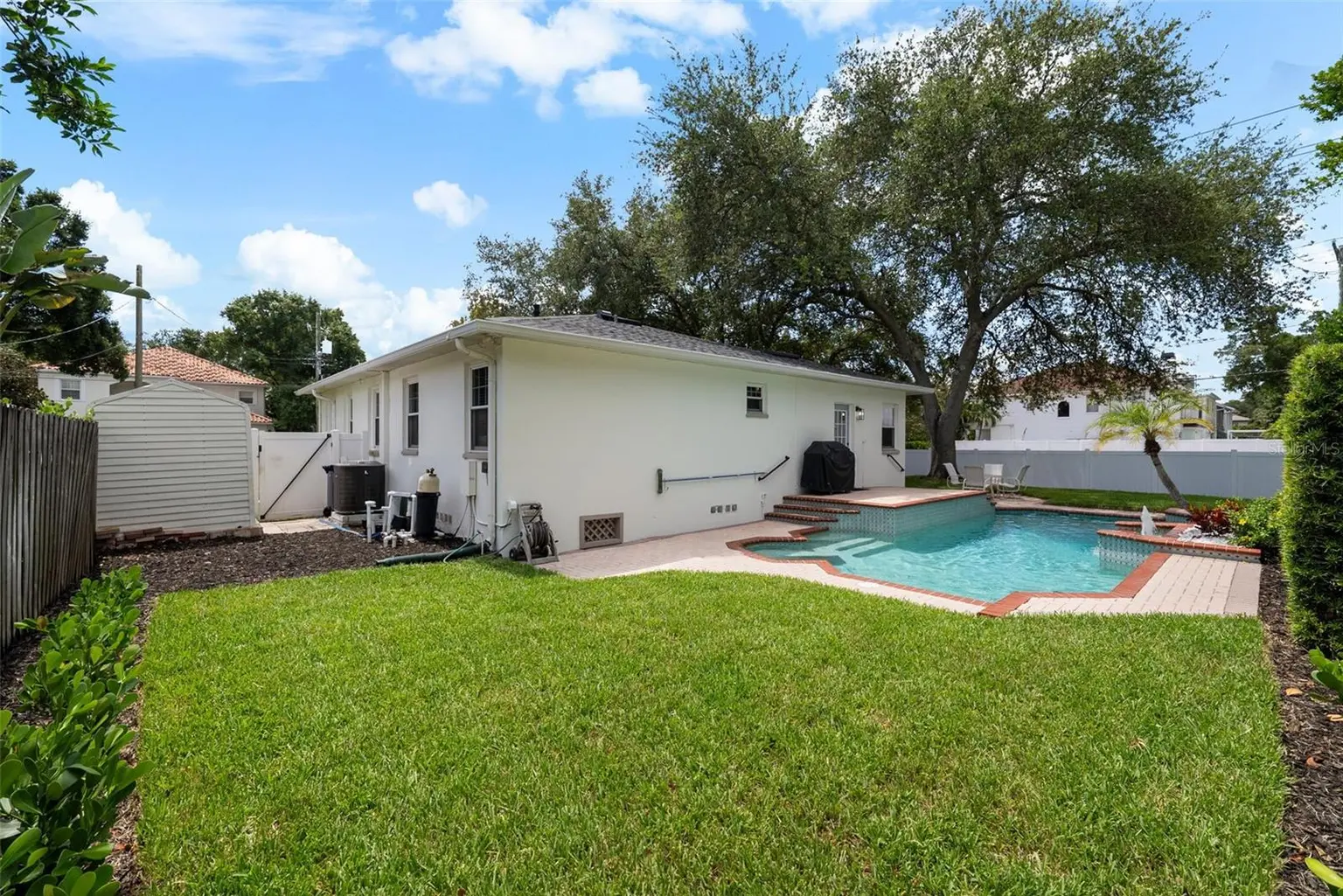 3823 W TACON STREET, TAMPA, FL, photo 32 of 40