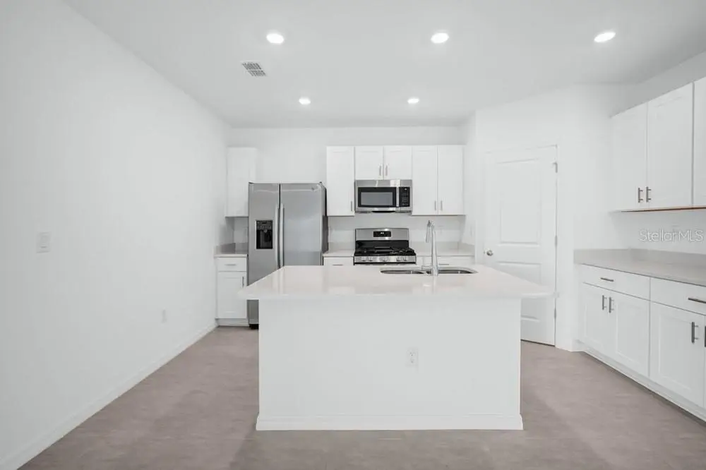 13835 SHELLMORE AVENUE, PALMETTO, FL, photo 5 of 49