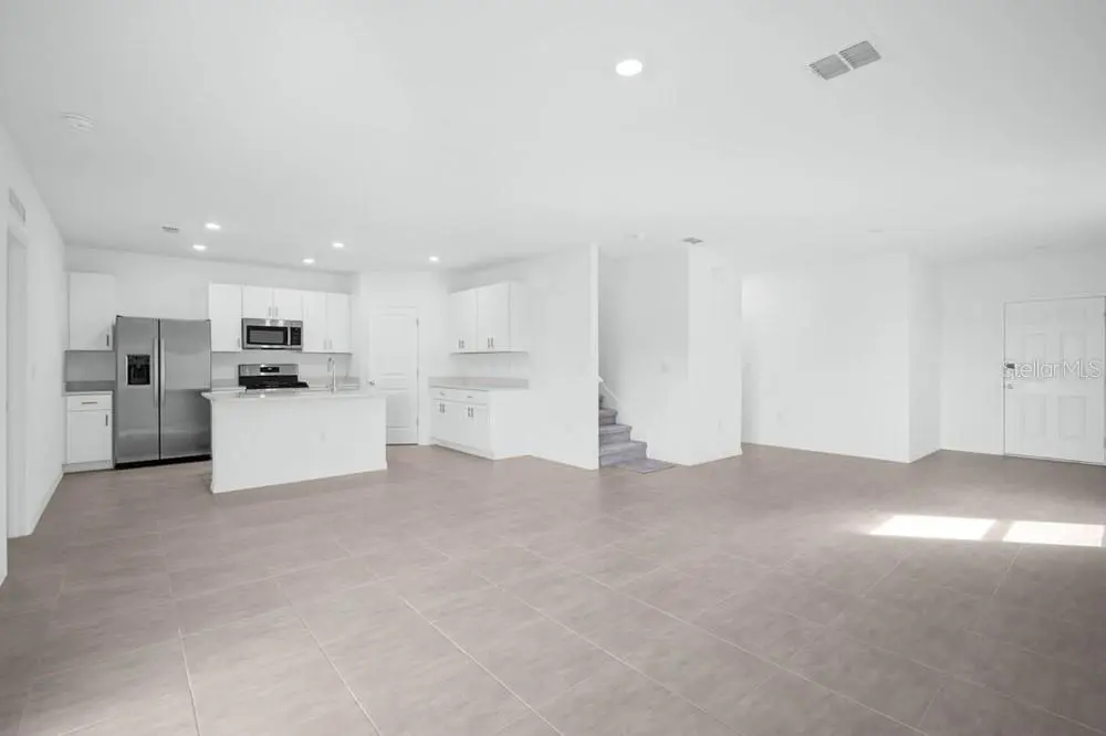 13835 SHELLMORE AVENUE, PALMETTO, FL, photo 9 of 49