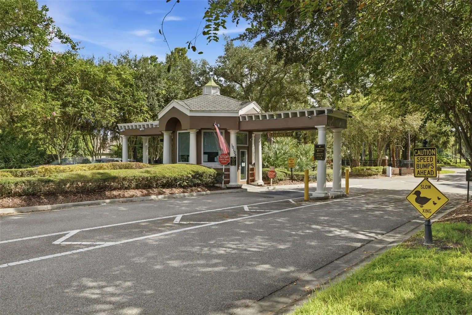 10438 GREEN LINKS DRIVE, TAMPA, FL, photo 47 of 49