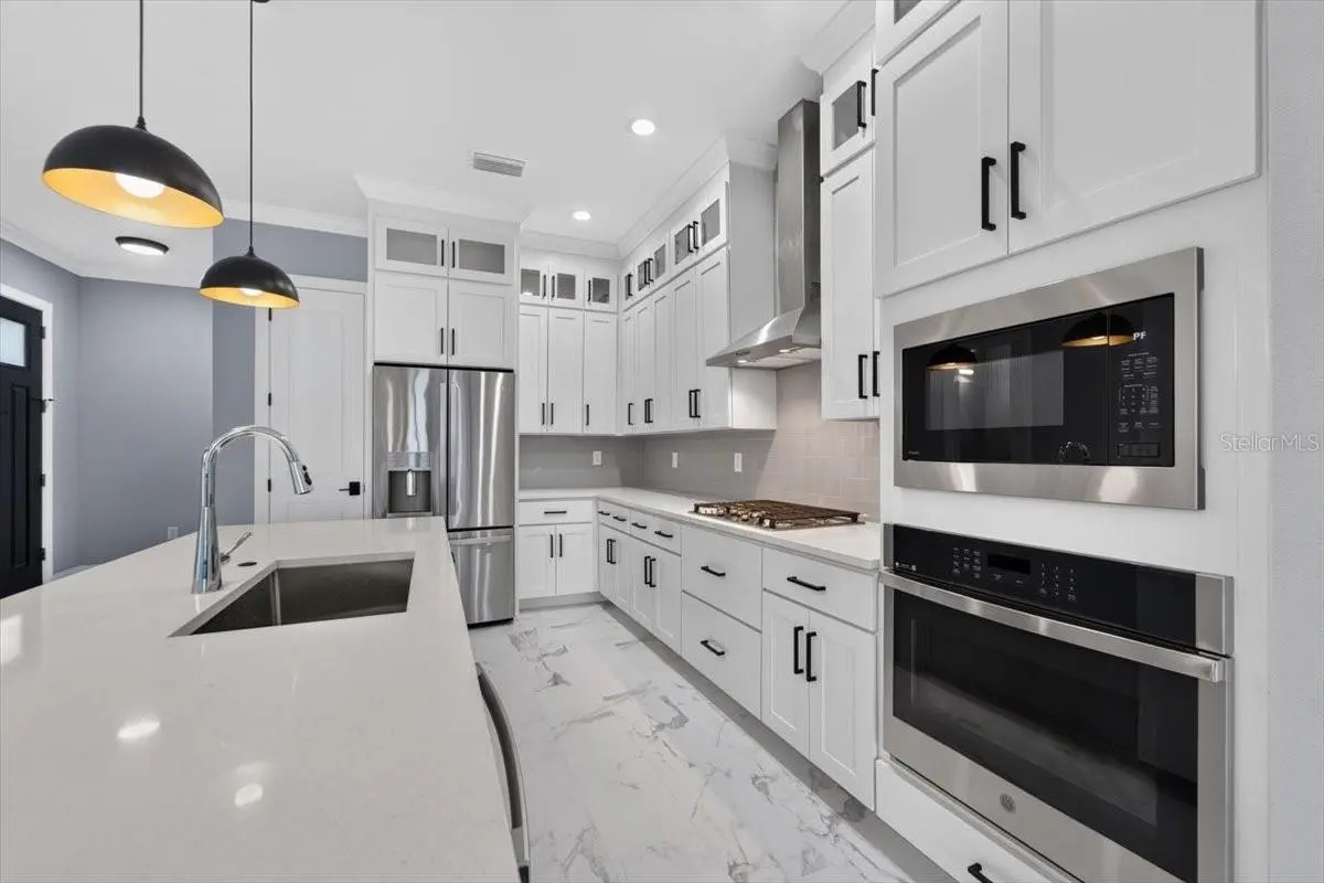 2501 W NORTH A STREET #B, TAMPA, FL, photo 10 of 93