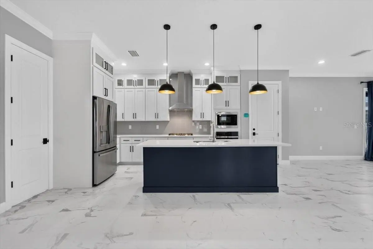 2501 W NORTH A STREET #B, TAMPA, FL, photo 14 of 93