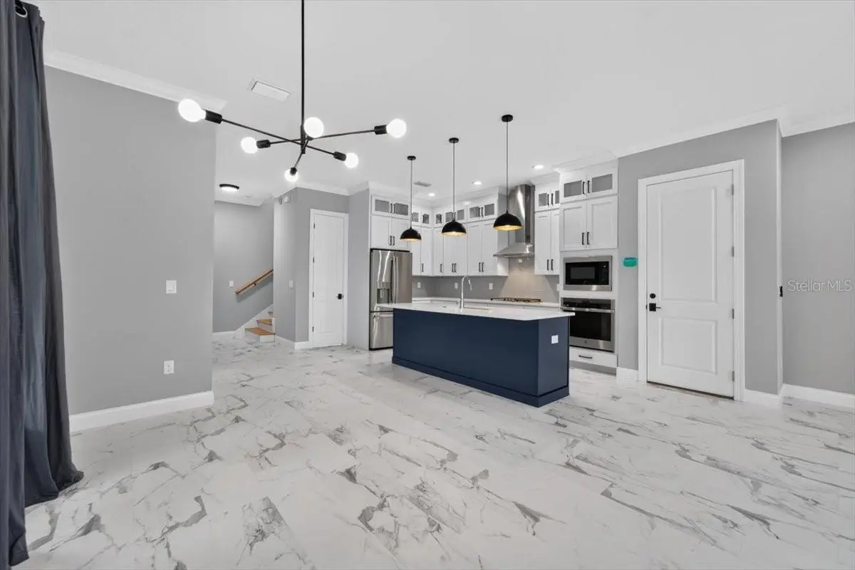 2501 W NORTH A STREET #B, TAMPA, FL, photo 16 of 93