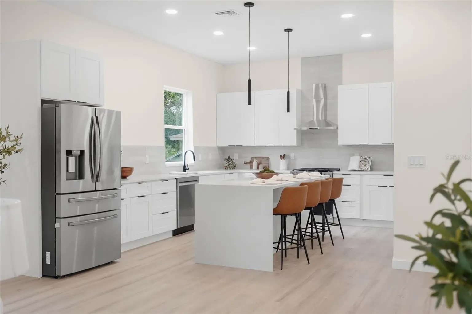 2142 5TH AVENUE N, ST PETERSBURG, FL, photo 13 of 55